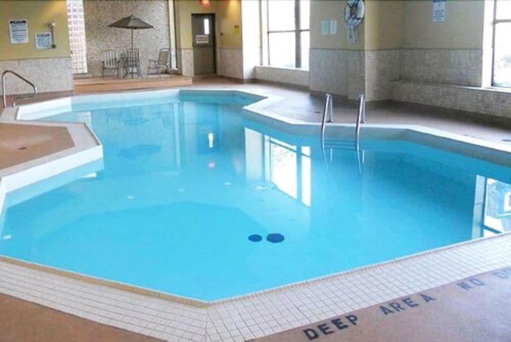 Days Inn By Wyndham Niagara Falls Lundys Lane מראה חיצוני תמונה