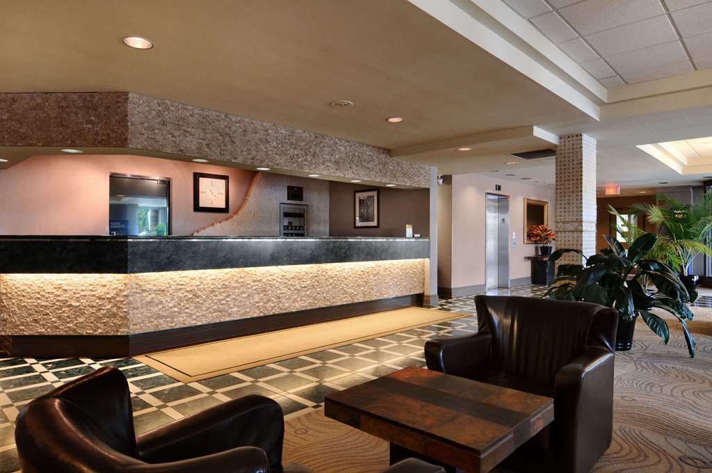 Days Inn By Wyndham Niagara Falls Lundys Lane מראה פנימי תמונה